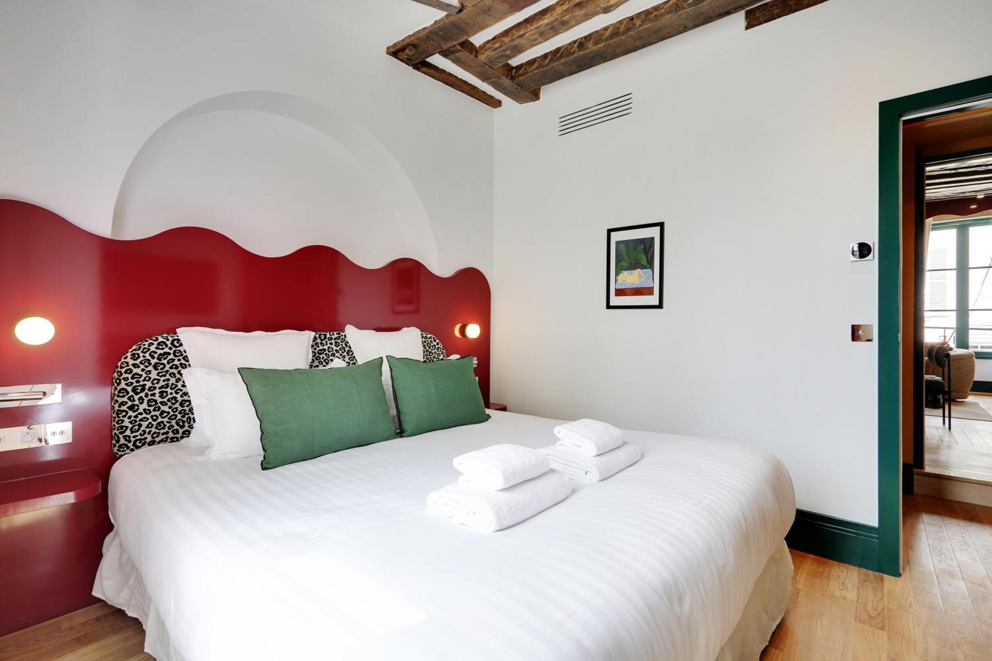 Paris Home Collection Serviced Apartments In Notre Dame - Rue Savoie Екстер'єр фото