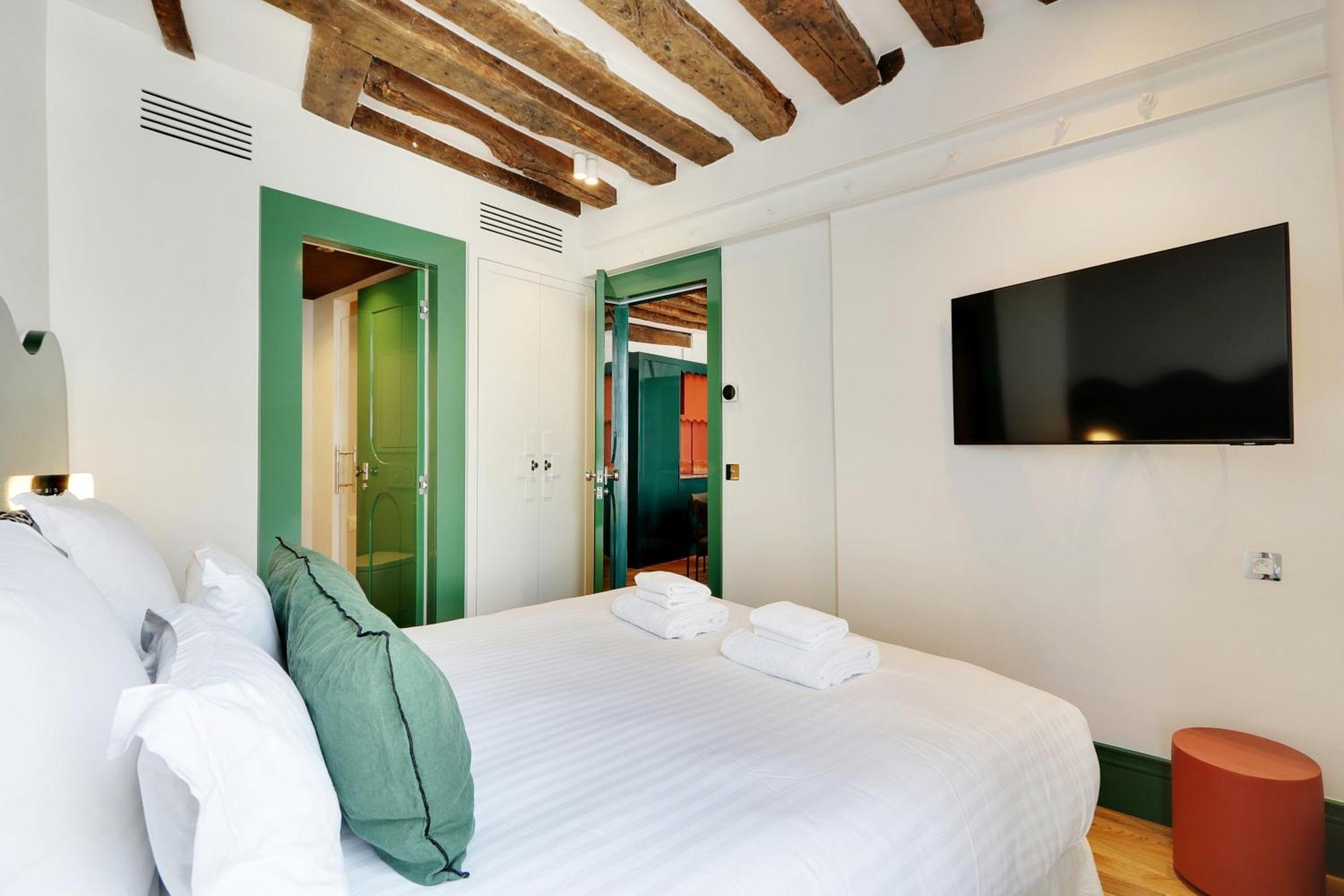 Paris Home Collection Serviced Apartments In Notre Dame - Rue Savoie Екстер'єр фото