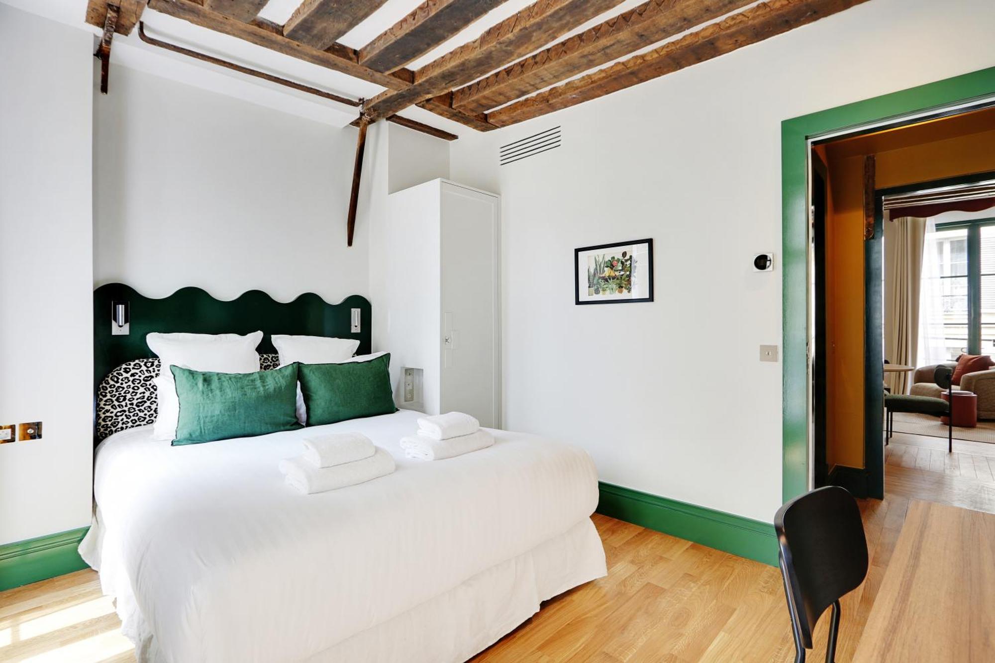 Paris Home Collection Serviced Apartments In Notre Dame - Rue Savoie Екстер'єр фото